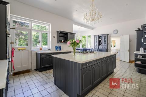 undefined, Ascot Road, Holyport, SL6