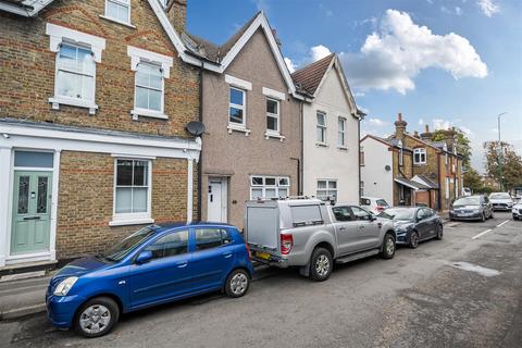 3 Westcroft Road, Wallington, SM6 7HY