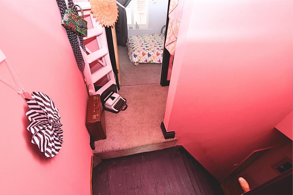 Untitled design - 2025-09-04 T132857.190.png