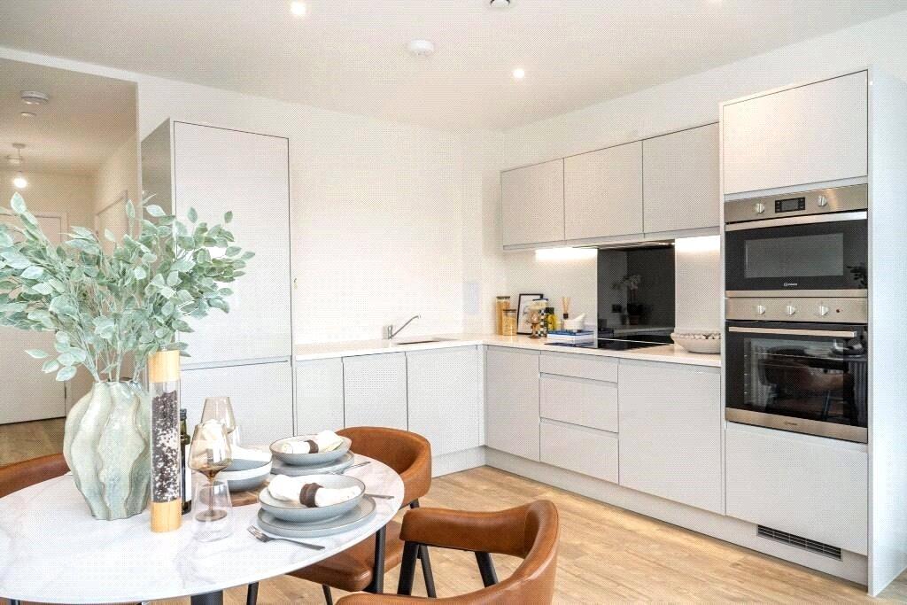 Kitchen/Reception