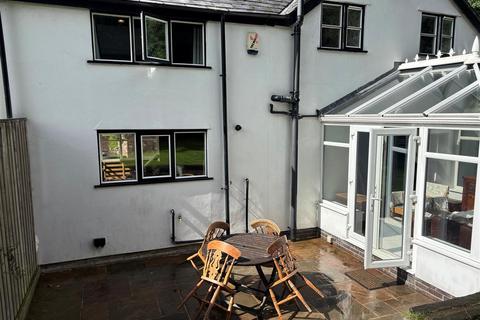 undefined, Roe Green, Worsley, Manchester