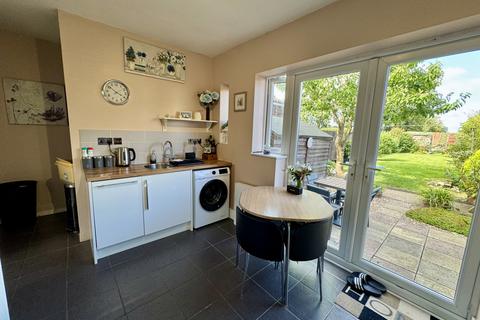 2 bedroom terraced house for sale, Lawrence Avenue, Catfoss, HU11 5SS