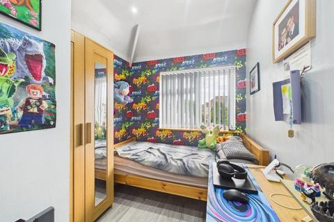 44 Percival Road, Feltham, TW13 4LQ