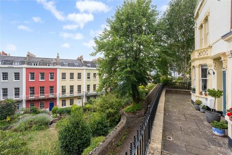 5 Glendale, Clifton, Bristol, BS8 4PN