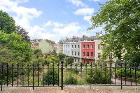 5 Glendale, Clifton, Bristol, BS8 4PN