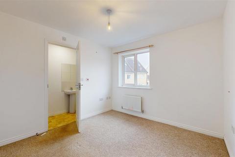 2 bedroom semi-detached house for sale, Alderney Avenue, Bletchley, Milton Keynes
