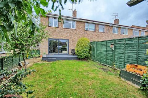 undefined, Hazeldell, Watton At Stone SG14