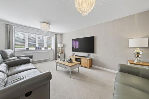 7 Buttercup Close, Raunds, Wellingborough, NN9 6GH