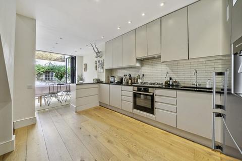 3 bedroom terraced house for sale, Kildoran Road, London, SW2