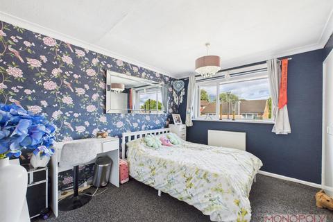 2 Dee Avenue, Wrexham, LL12 7LG