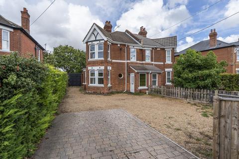 3 bedroom semi-detached house for sale, Station Road, Netley Abbey SO31