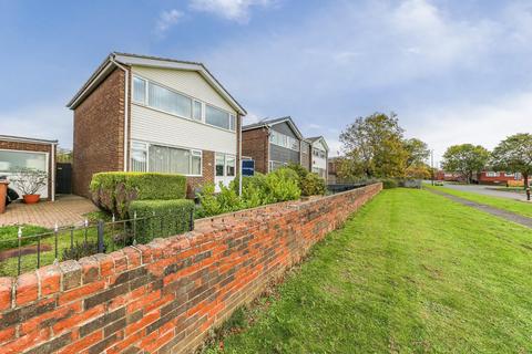 3 bedroom detached house for sale, Crumstone Court, Killingworth, NE12