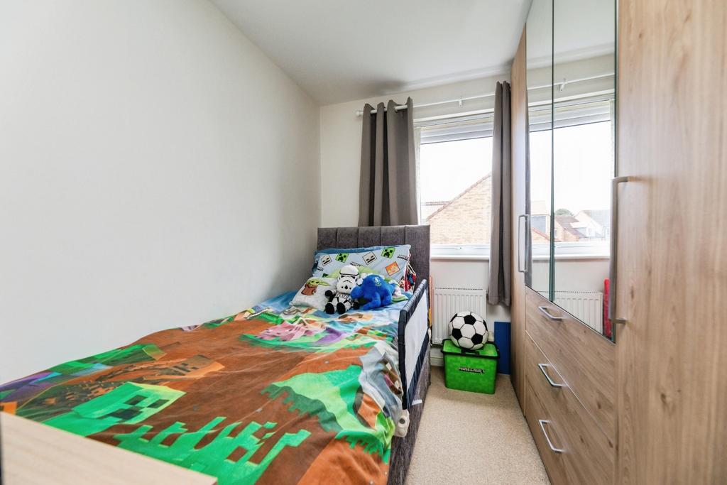 Pbox-bedroom-332084.jpg