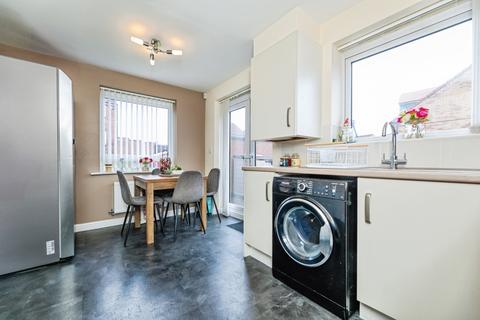 27 Merryton Crescent, Sheffield, S5 9BN