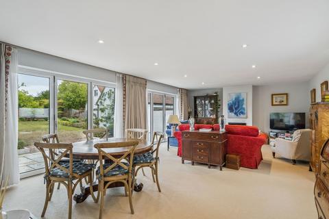 3 bedroom detached house for sale, The Paddocks, Aylesbury HP17