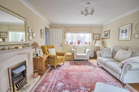 undefined, Hempstalls Close, Hunsdon SG12
