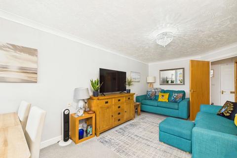 undefined, Tembani Court, Colin Road, Preston, Paignton