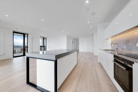 3 bedroom apartment for sale, Pinnacle House, Royal Wharf, E16