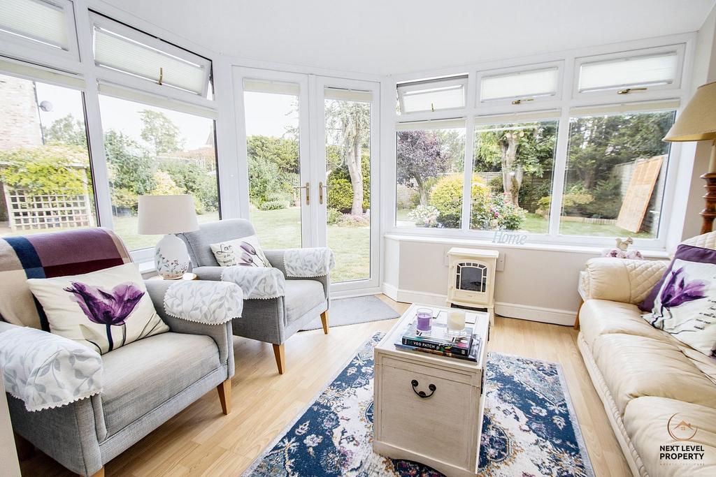 Garden room
