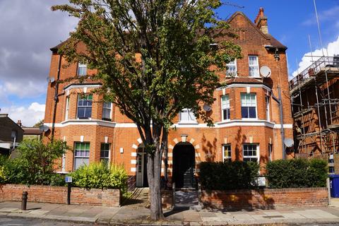 3 Shakespeare Road, Hanwell, London, W7 1LT
