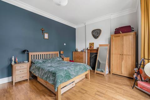 3 Shakespeare Road, Hanwell, London, W7 1LT