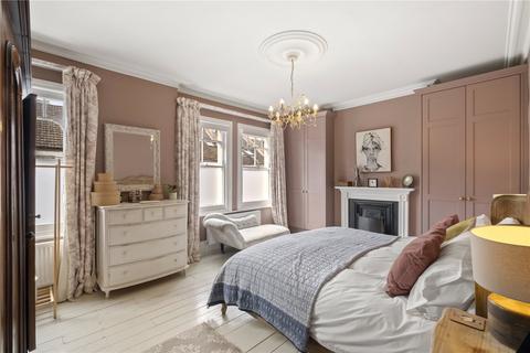 92 Gilbey Road, London, SW17 0QG