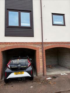 2 bedroom flat to rent, Templemead Road  , Witham CM8