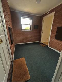 2 bedroom flat to rent, Templemead Road  , Witham CM8