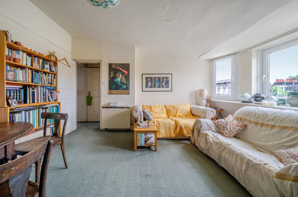 1347131-5-68b825c...