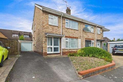 Woodside, Hessle