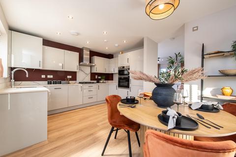 3 bedroom semi-detached house for sale, Hobday Street, North Keresley, Coventry, CV7.