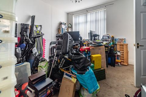 2 bedroom flat for sale, Marlborough Crescent, Gateshead NE9