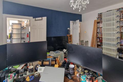 2 bedroom flat for sale, Marlborough Crescent, Gateshead NE9