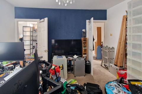 2 bedroom flat for sale, Marlborough Crescent, Gateshead NE9
