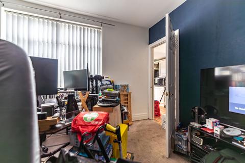 2 bedroom flat for sale, Marlborough Crescent, Gateshead NE9