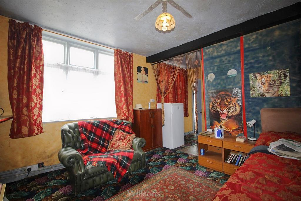 Kitchen/Diner/Bedsit