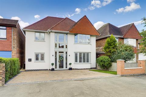 4 bedroom detached house for sale, Parkside Avenue, Long Eaton NG10