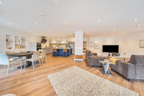 2 bedroom apartment for sale, Hendon NW4