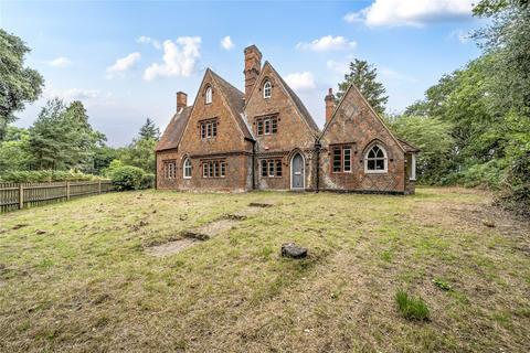 6 bedroom detached house for sale, Wisley Lane, Wisley, Surrey, GU23