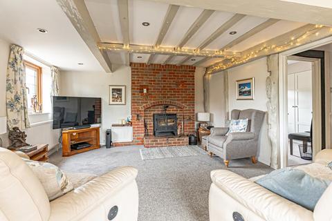 4 bedroom detached house for sale, High Street, Burcott, Leighton Buzzard