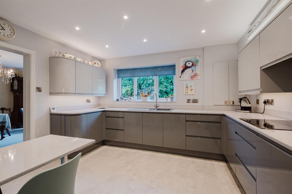 Breakfast Kitchen