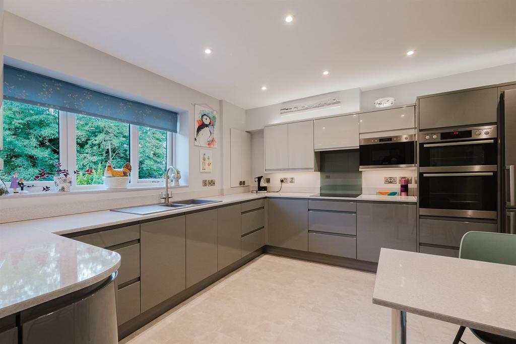 Breakfast Kitchen