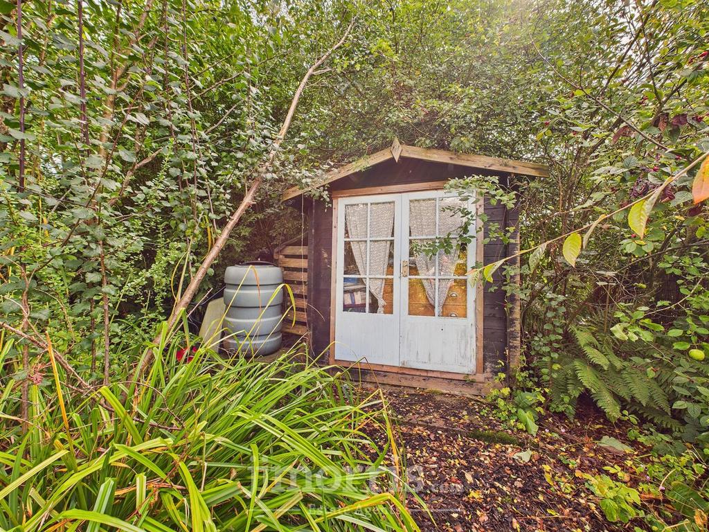 CAM02878 G0-PR0073-STILL006.jpg