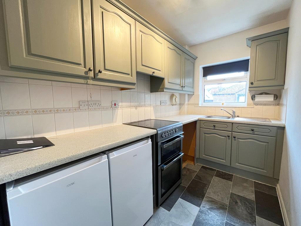 Apartment in Leicester, Clarendon Park - View 3
