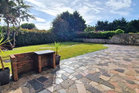 4 bedroom detached house for sale, SOUTH ROAD. PORTHCAWL, CF36 3DA