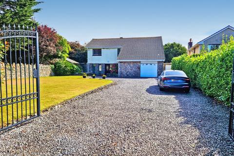 4 bedroom detached house for sale, SOUTH ROAD. PORTHCAWL, CF36 3DA