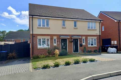 54 Dandelion Close, Northampton, NN3 5FB