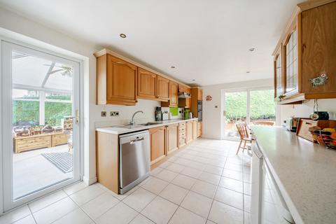 4 bedroom detached house for sale, Blackthorn End, Cheltenham, Gloucestershire