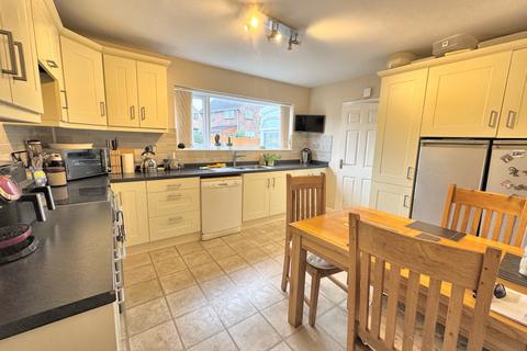 3 bedroom chalet for sale, Exmouth EX8