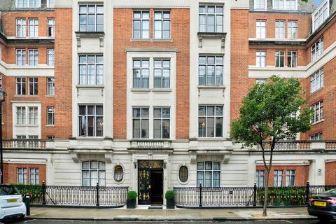 1 bedroom flat for sale, Hallam Street, London W1W